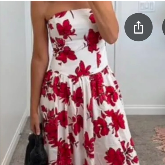 Abercrombie & Fitch Dresses & Skirts - Abercrombie & Fitch Red and White drop waist maxi dress